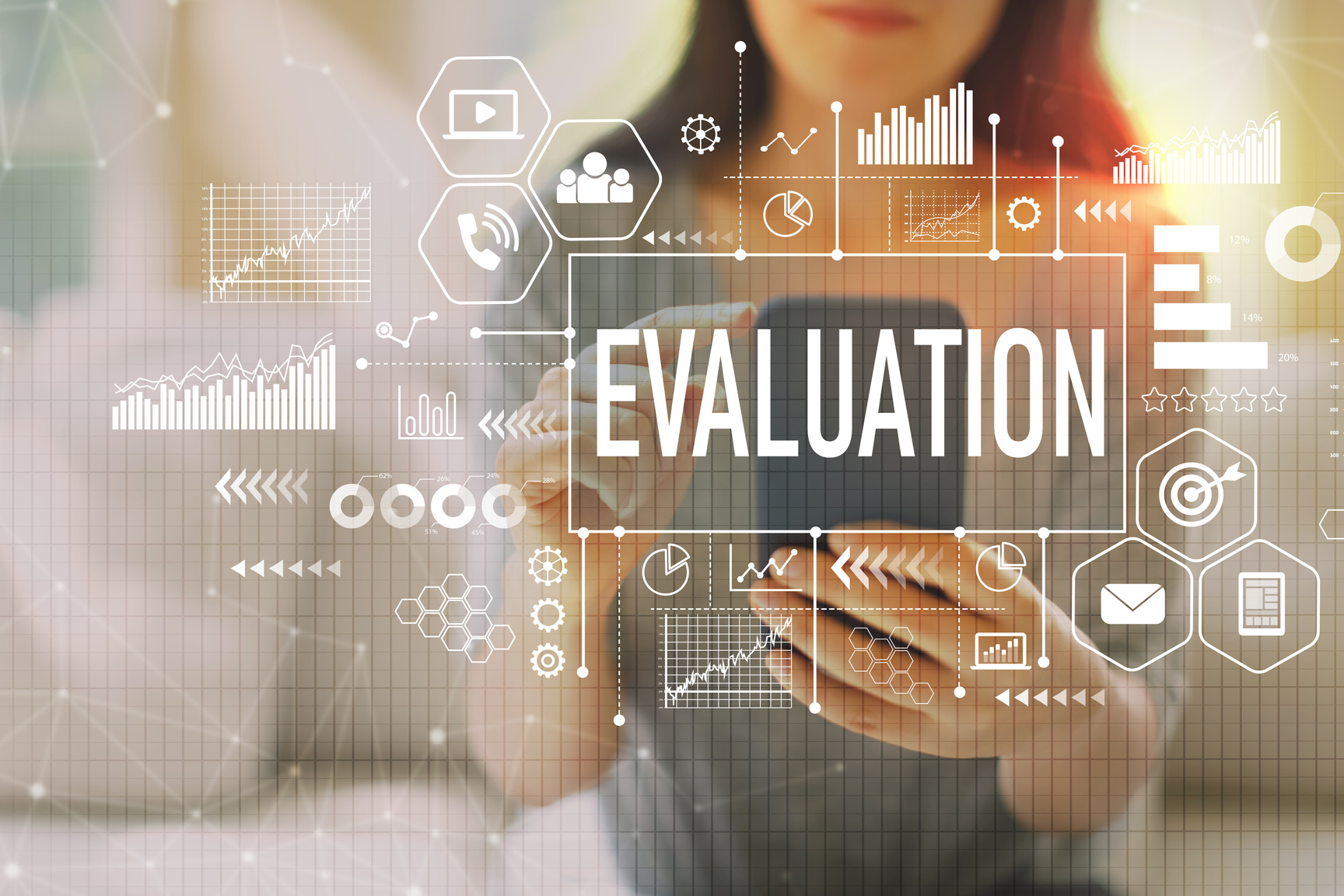 Evaluation with woman using a smartphone